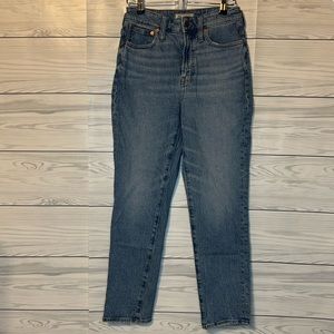 Size 25  Madewell Jeans